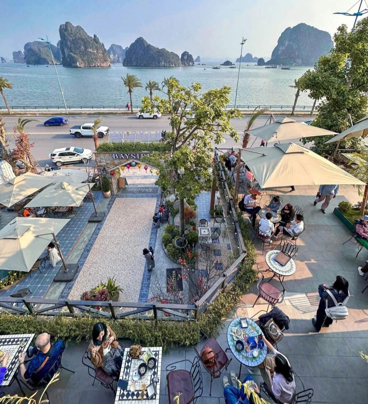 Buổi sáng sôi động tại Bayside