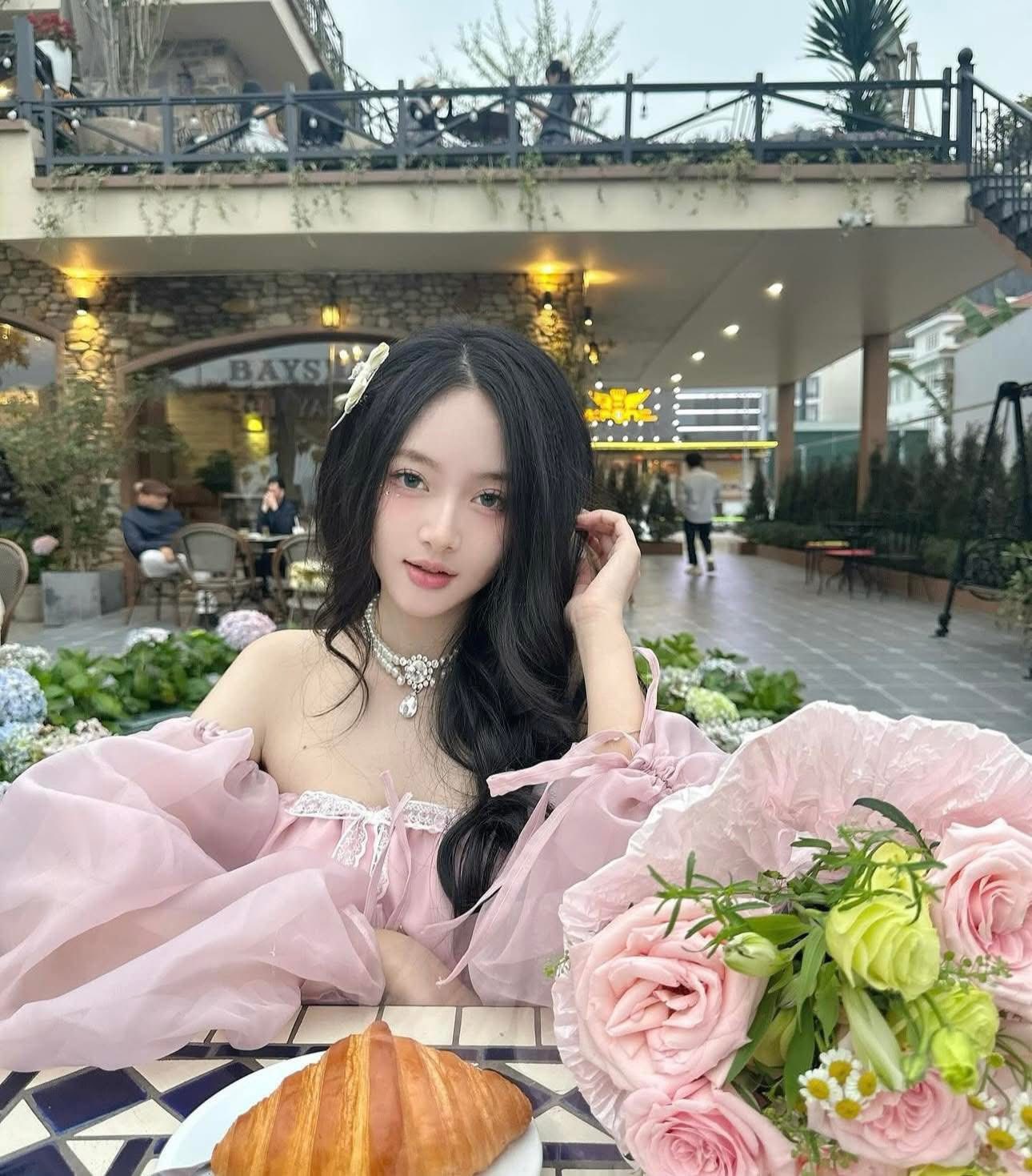 Không gian lãng mạn trong quán